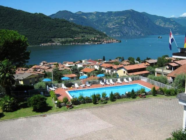 Hotel Rotelli Sale Marasino Exteriör bild